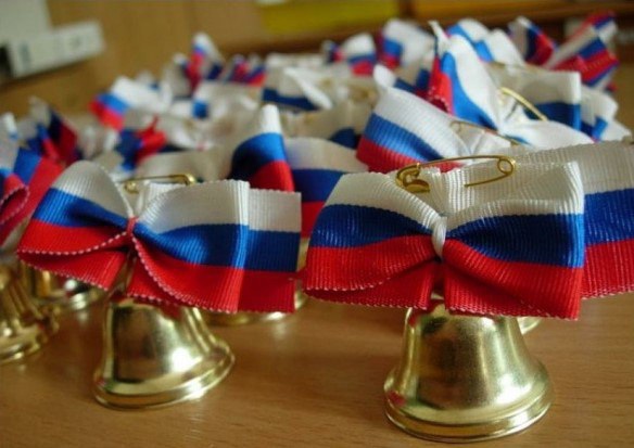 Поздравление выпускников от губернатора Кировской области.
